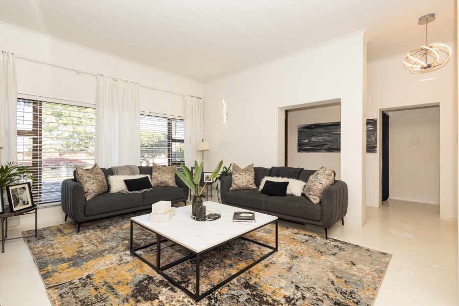 3 Bedroom Property for Sale in Hoheizen Western Cape
